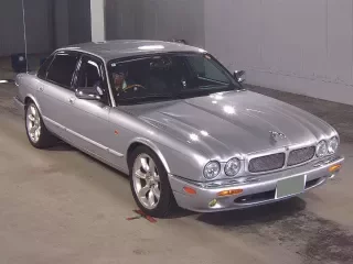 JAGUAR XJ6