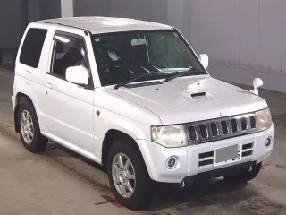 MITSUBISHI PAJERO MINI