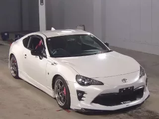 TOYOTA 86