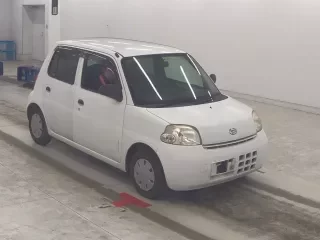 DAIHATSU ESSE