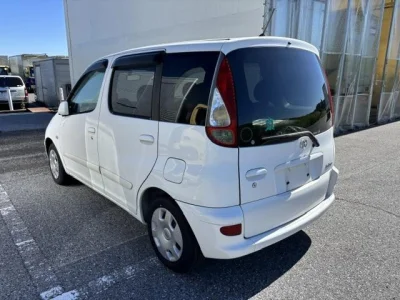 Toyota Funcargo