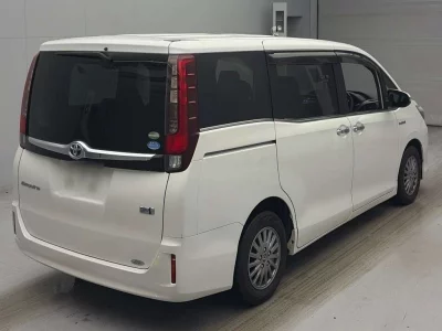 Toyota Esquire
