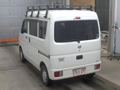 NISSAN CLIPPER VAN