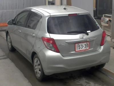 TOYOTA VITZ
