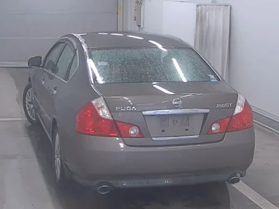 NISSAN FUGA