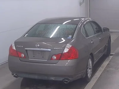NISSAN FUGA