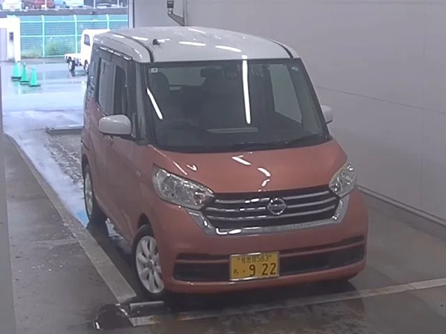 Nissan Dayz Roox 2017