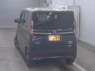 NISSAN ROOX