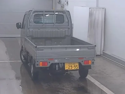 NISSAN CLIPPER TRUCK