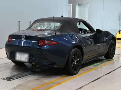 Mazda Roadster