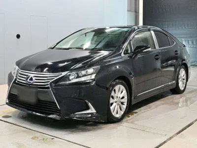 Lexus HS250h