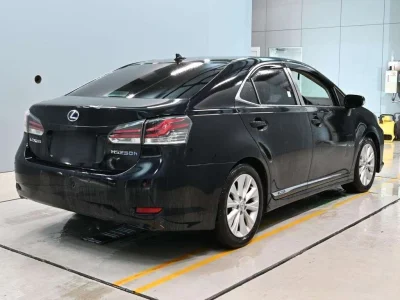 Lexus HS250h