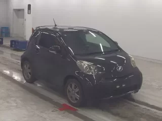 TOYOTA IQ