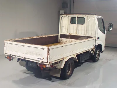 TOYOTA DYNA