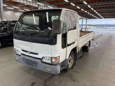 Nissan Atlas