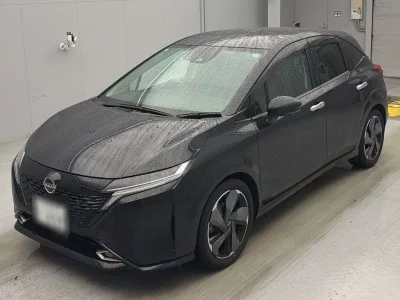 NISSAN AURA
