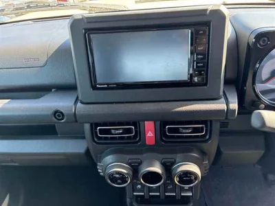 SUZUKI JIMNY 3