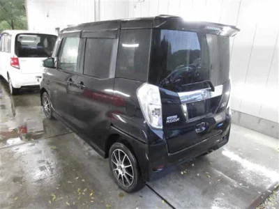 NISSAN DAYZ ROOX 2