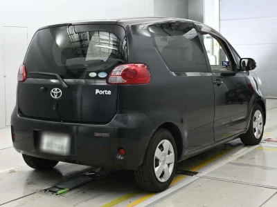 TOYOTA PORTE