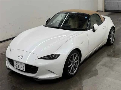 MAZDA ROADSTER 4