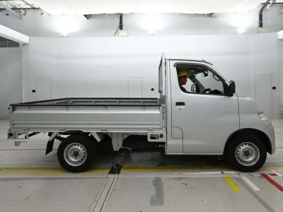 Toyota TownAce Truck
