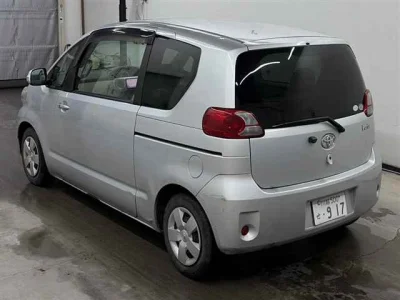 TOYOTA PORTE