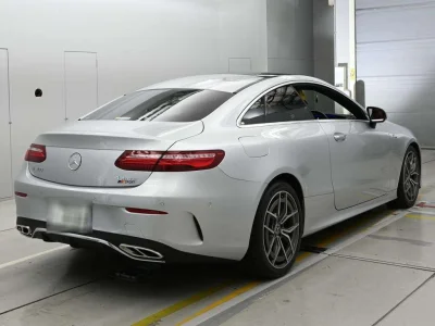 MERCEDES BENZ E CLASS 2