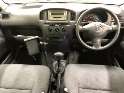 TOYOTA SUCCEED