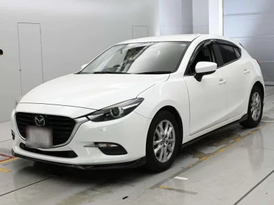 MAZDA AXELA 1
