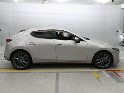 MAZDA MAZDA3 FASTBACK