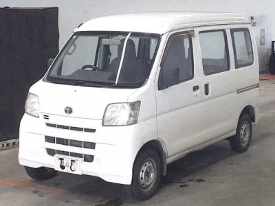 Toyota Pixis Van