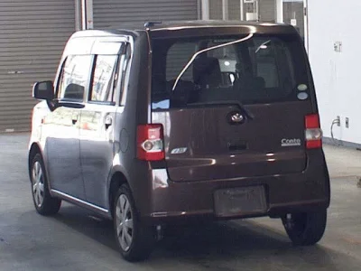 DAIHATSU MOVE CONTE 2