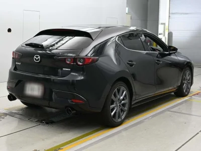 MAZDA MAZDA3 FASTBACK
