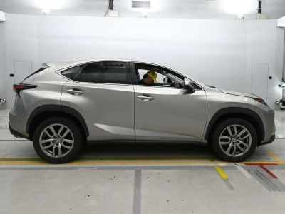 Lexus NX300