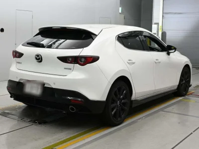 MAZDA MAZDA3 FASTBACK