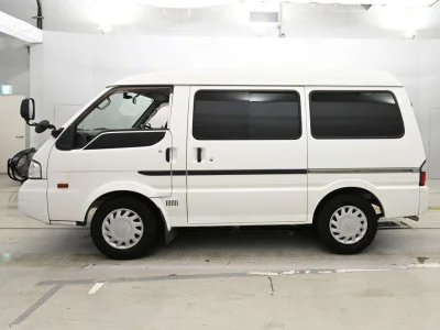 MAZDA BONGO VAN