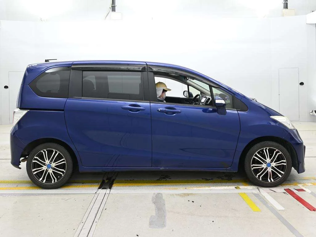 Honda Freed 2015
