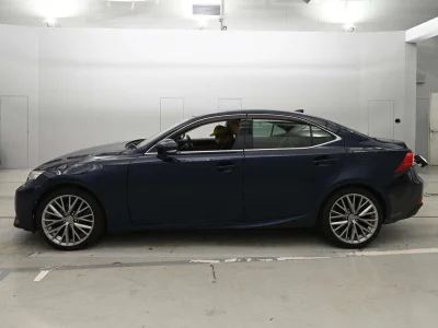 Lexus IS350