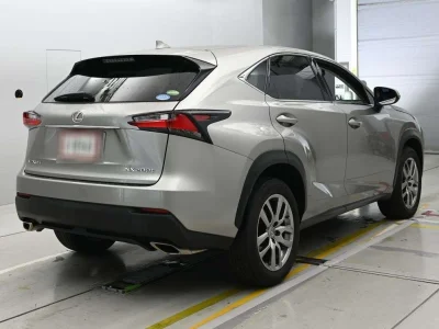 Lexus NX300