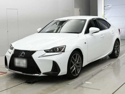 Lexus IS300h