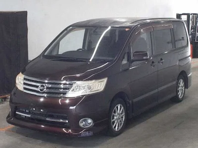 NISSAN SERENA