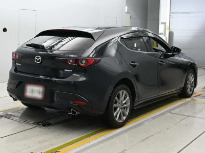 MAZDA MAZDA3 FASTBACK