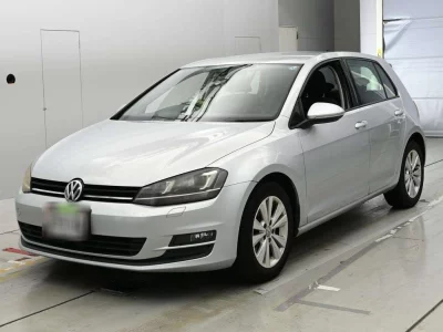VOLKSWAGEN GOLF 1