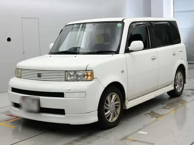 TOYOTA BB
