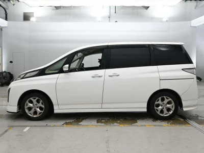 MAZDA BIANTE 4