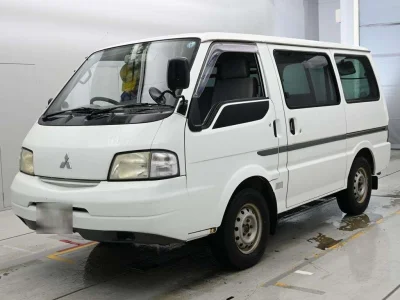Mitsubishi Delica
