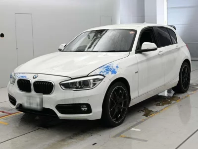 BMW 1 SERIES 1