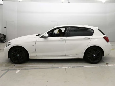 BMW 1 SERIES 4