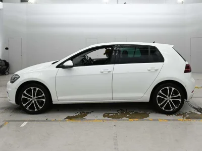 VOLKSWAGEN GOLF 4