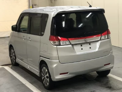 Suzuki Solio